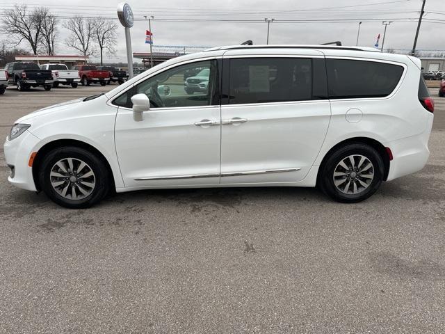 used 2020 Chrysler Pacifica car, priced at $23,552