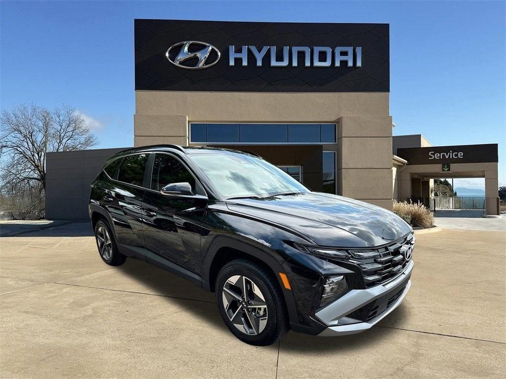 new 2025 Hyundai Tucson car, priced at $32,990