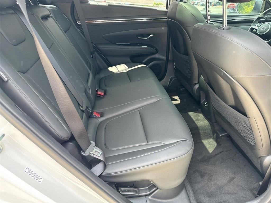 new 2024 Hyundai TUCSON Hybrid car, priced at $34,900