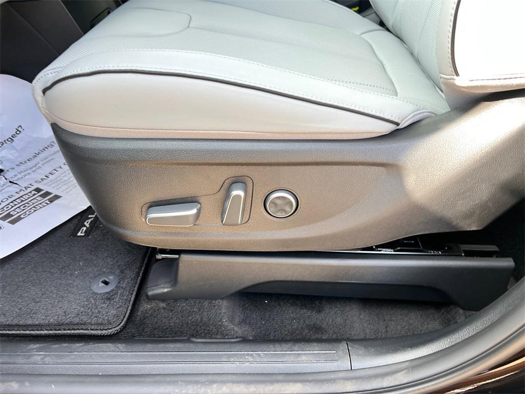 new 2025 Hyundai Palisade car, priced at $45,450