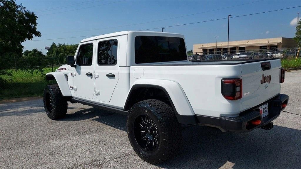 used 2021 Jeep Gladiator car, priced at $34,395