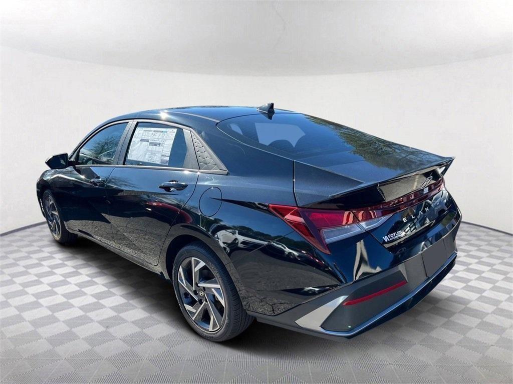 new 2025 Hyundai Elantra car, priced at $23,425