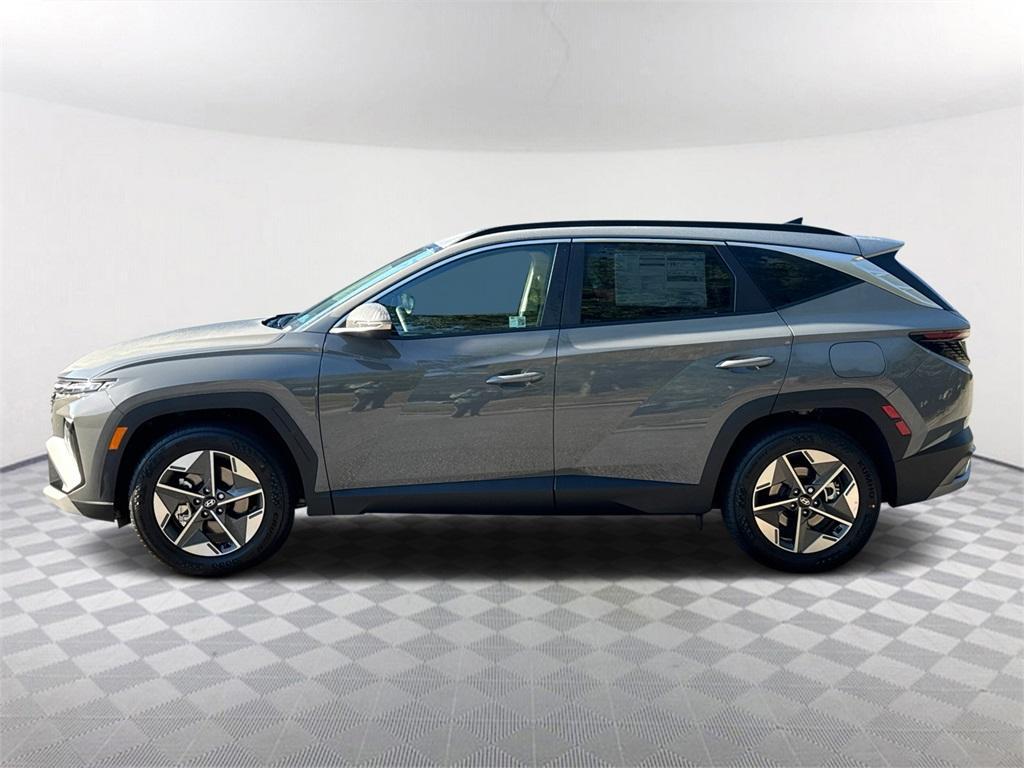 new 2025 Hyundai Tucson car, priced at $30,500