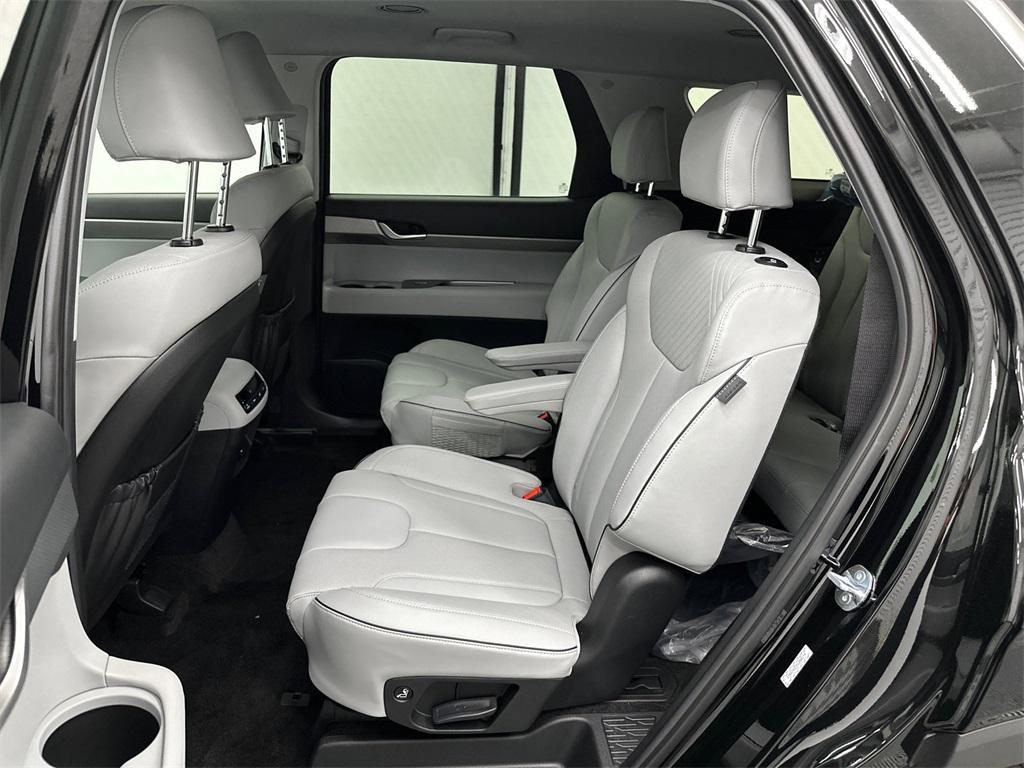 new 2025 Hyundai Palisade car, priced at $40,800