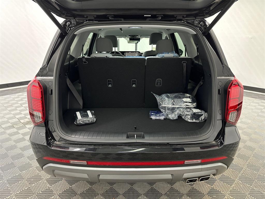 new 2025 Hyundai Palisade car, priced at $40,800