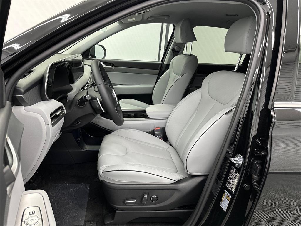 new 2025 Hyundai Palisade car, priced at $40,800