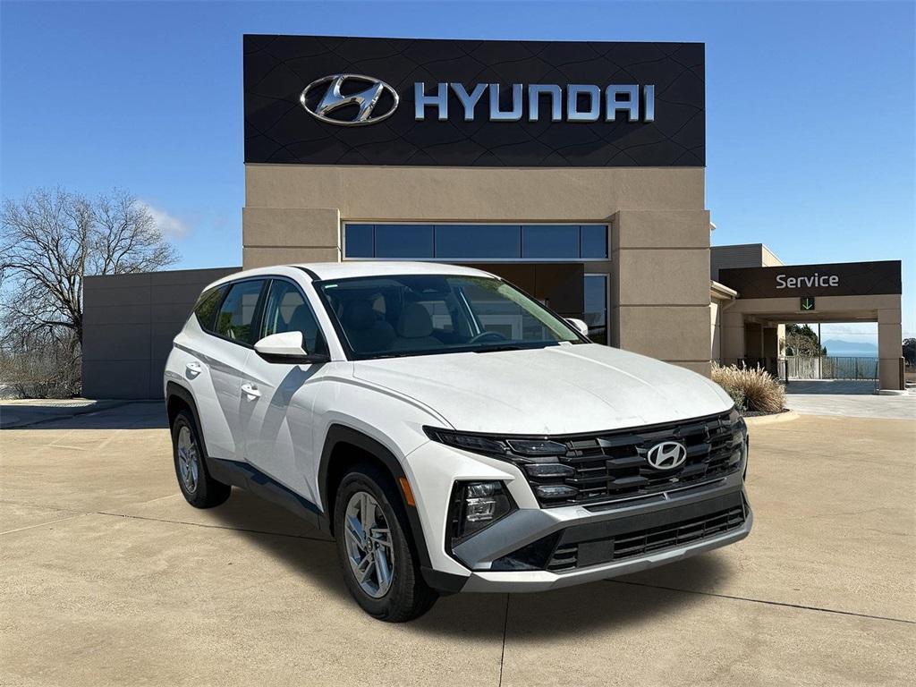 new 2025 Hyundai Tucson car, priced at $29,490