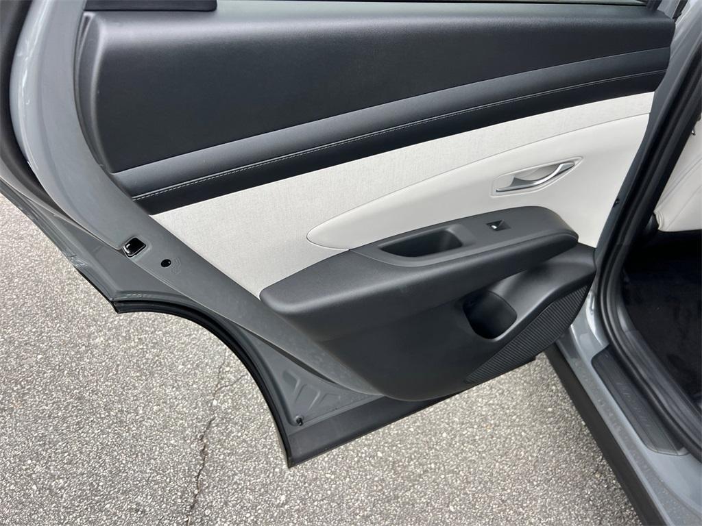 new 2025 Hyundai Tucson car, priced at $33,830