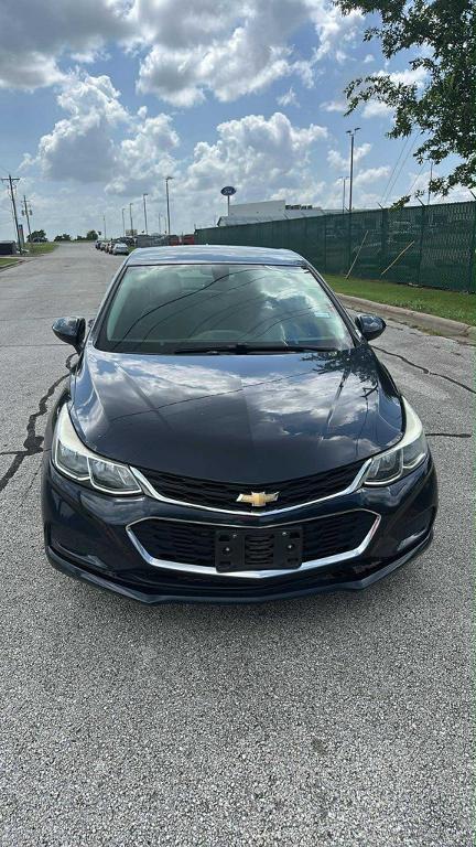 used 2016 Chevrolet Cruze car, priced at $10,000