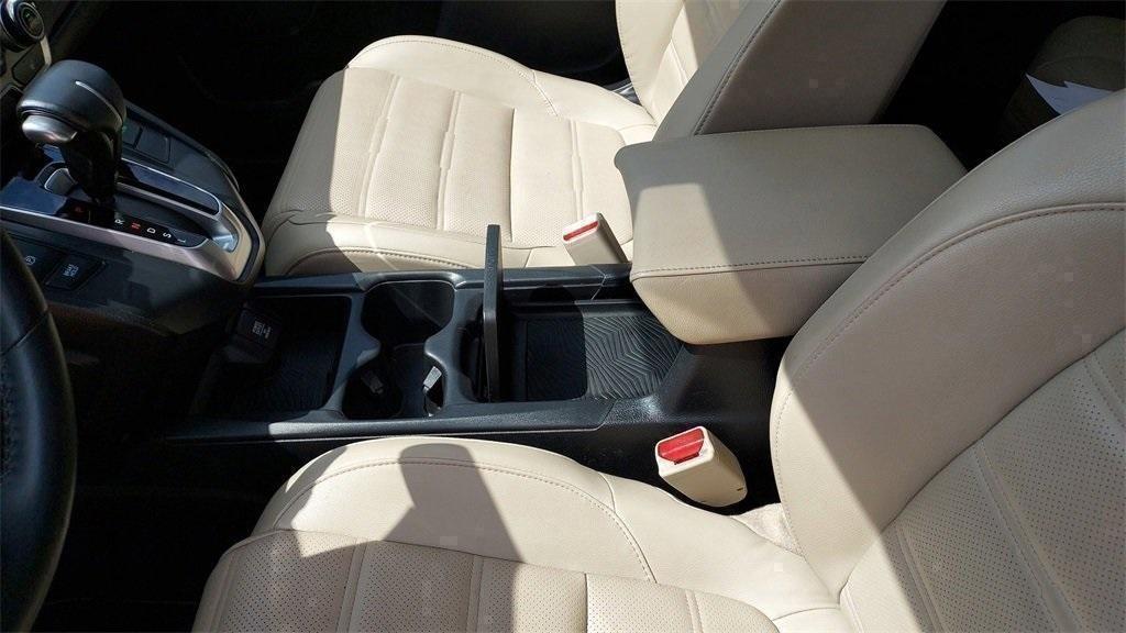 used 2017 Honda CR-V car, priced at $17,394