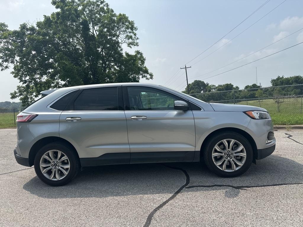 used 2024 Ford Edge car, priced at $30,000