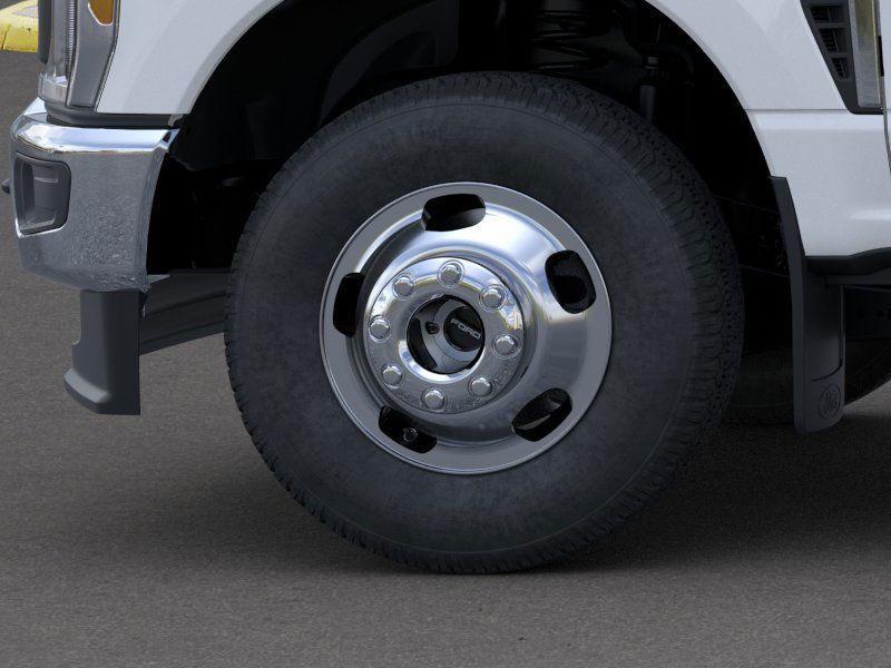 new 2025 Ford F-350 car, priced at $69,920