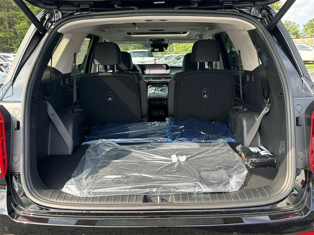 new 2025 Hyundai Palisade car, priced at $40,615