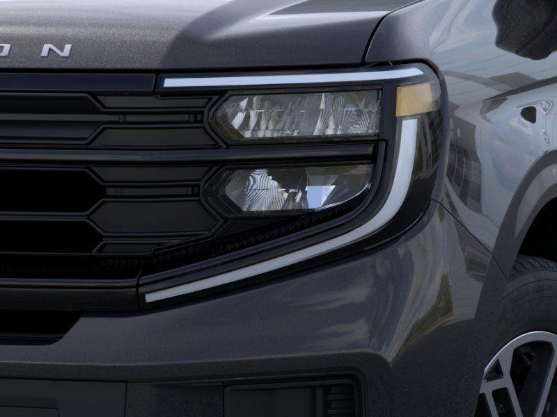 new 2025 Ford Expedition car, priced at $68,210