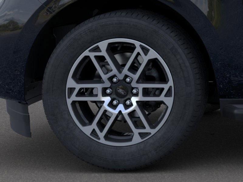 new 2025 Ford Expedition car, priced at $68,210