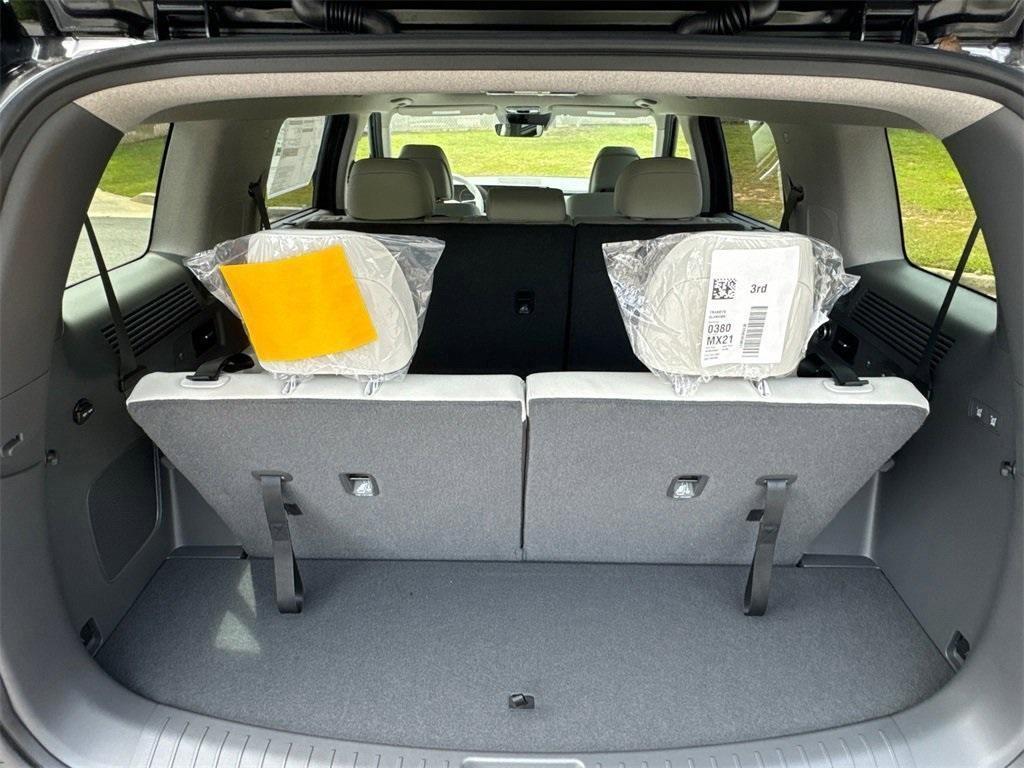 new 2024 Hyundai Santa Fe car, priced at $39,155