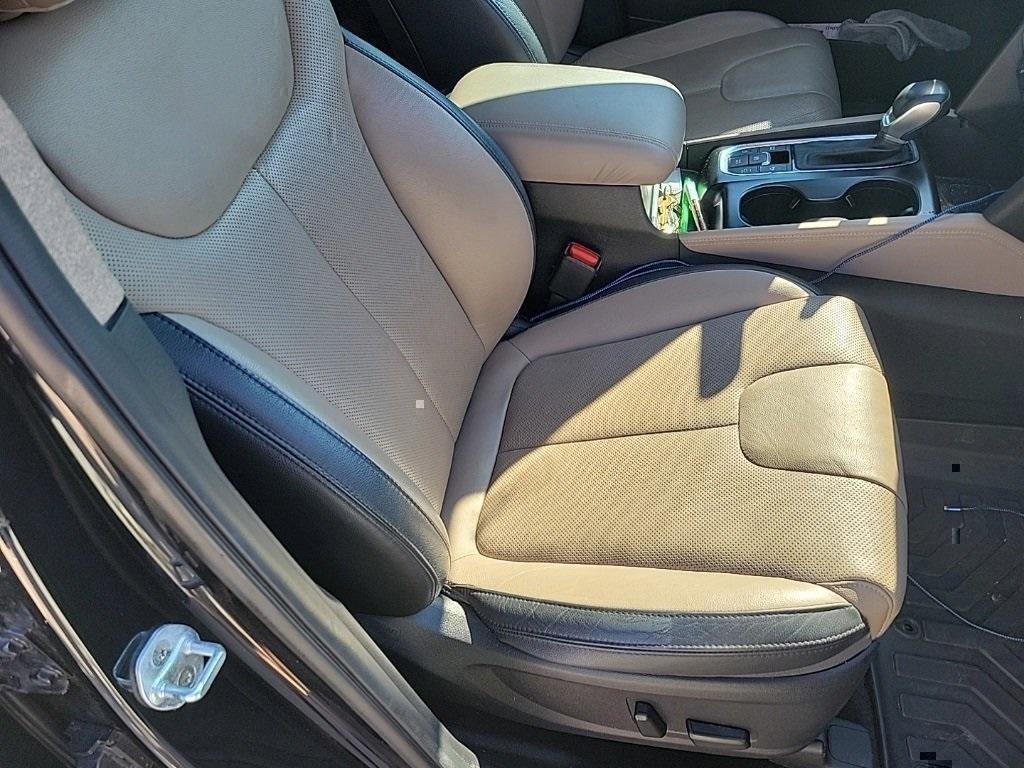 used 2020 Hyundai Santa Fe car, priced at $18,000