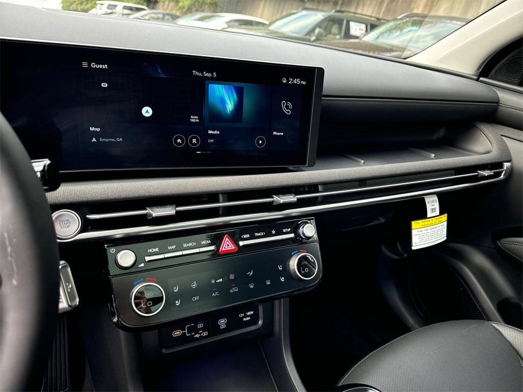 new 2025 Hyundai Tucson car, priced at $40,000