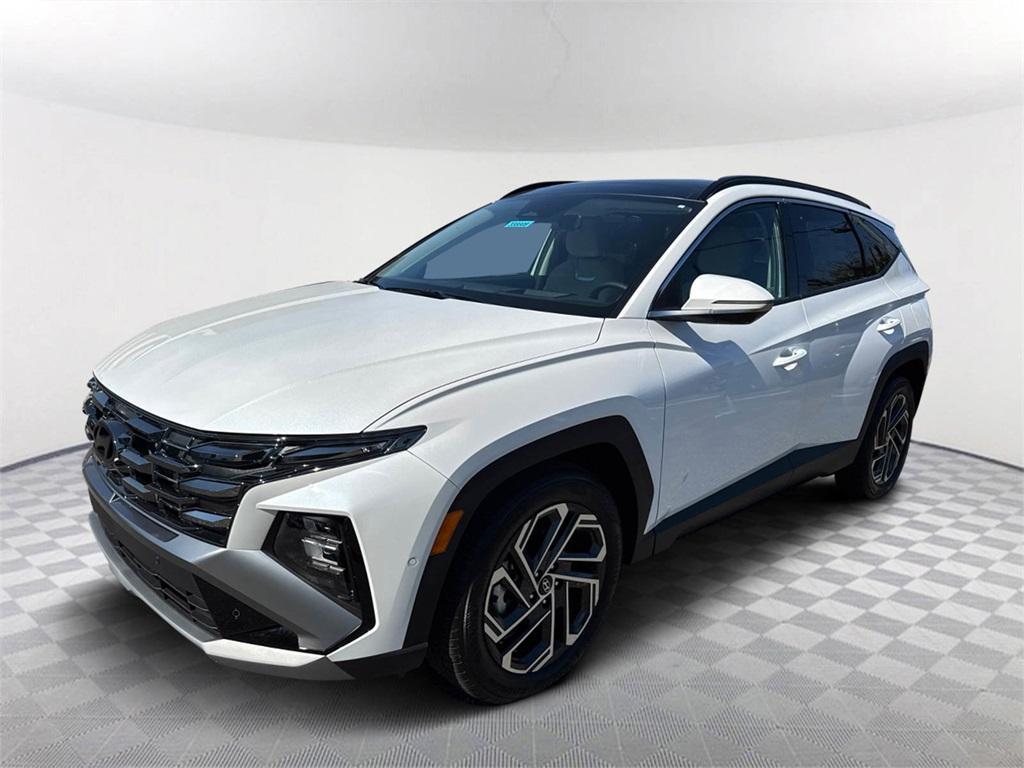 new 2025 Hyundai Tucson car, priced at $40,000