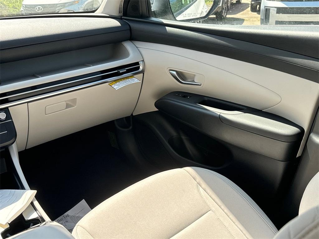 new 2025 Hyundai Tucson car, priced at $29,615