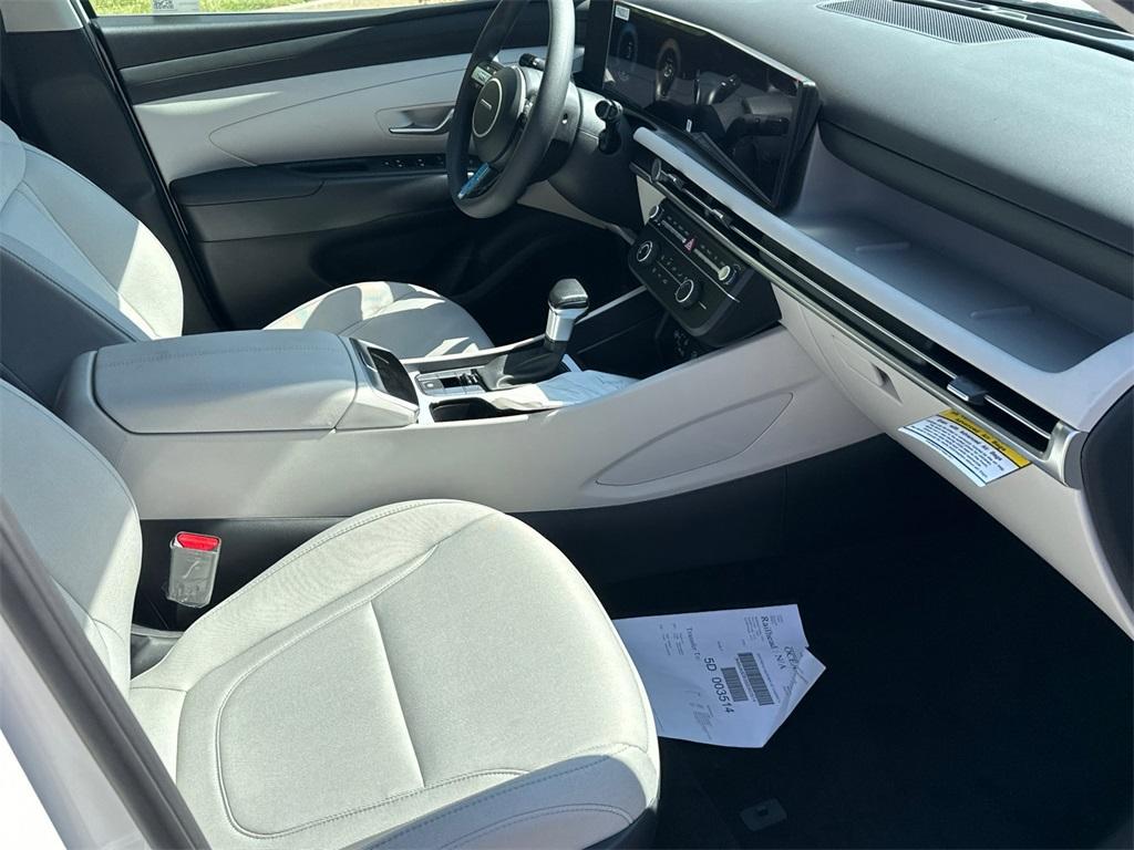 new 2025 Hyundai Tucson car, priced at $29,615