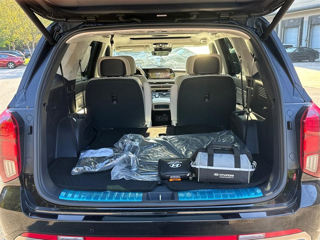 new 2025 Hyundai Palisade car, priced at $52,075