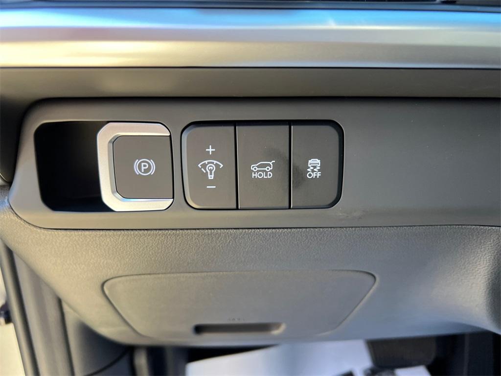 new 2025 Hyundai SANTA FE HEV car, priced at $37,720