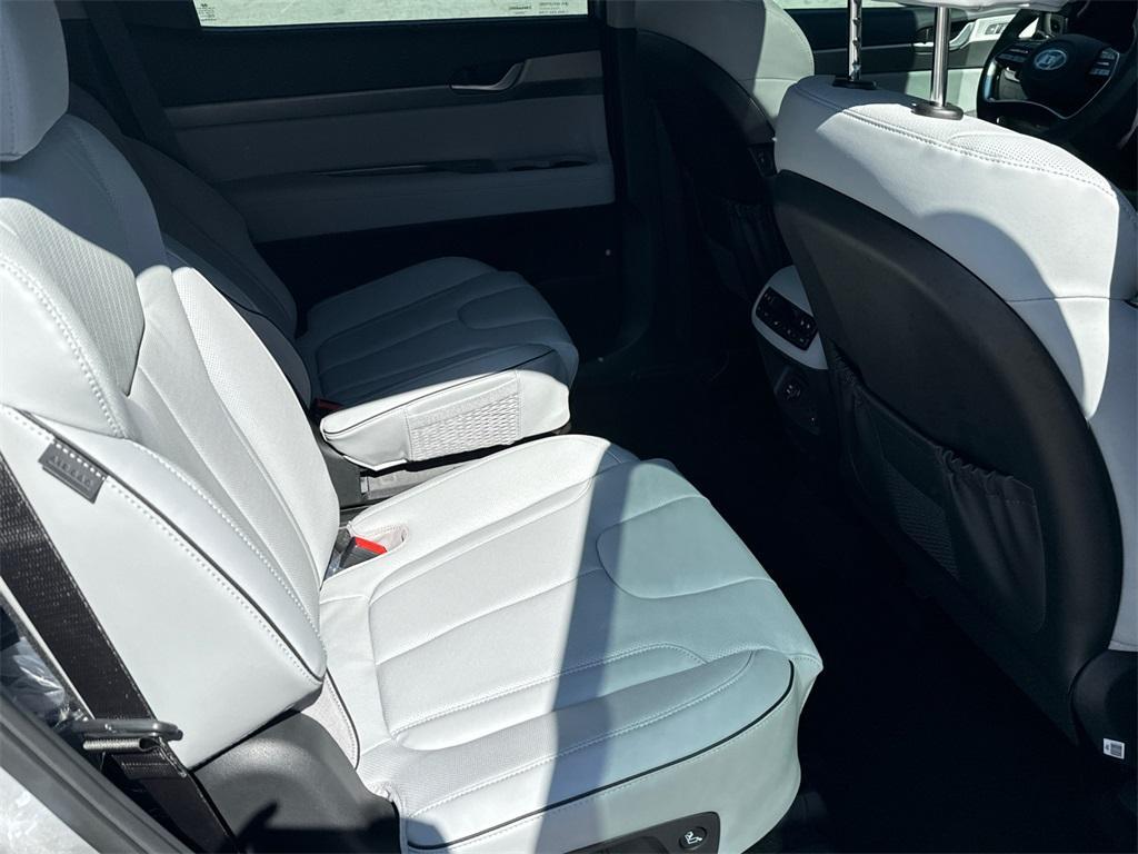 new 2025 Hyundai Palisade car, priced at $40,310