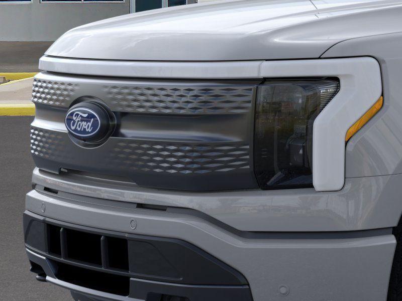 new 2024 Ford F-150 Lightning car