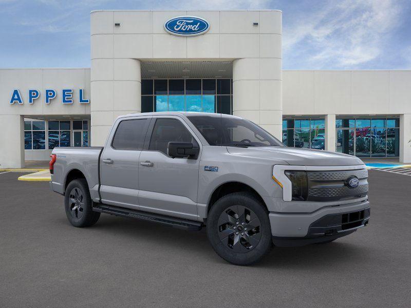 new 2024 Ford F-150 Lightning car