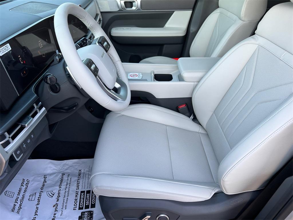 new 2025 Hyundai Santa Fe car, priced at $37,184