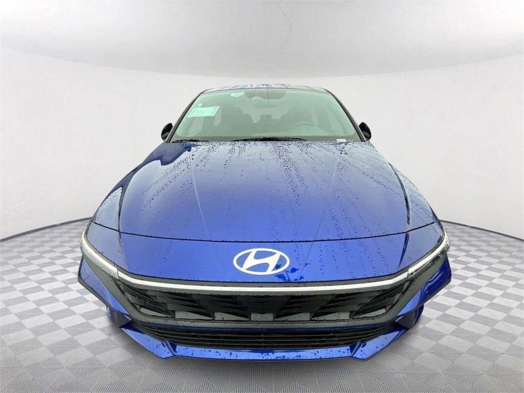 new 2025 Hyundai Elantra car