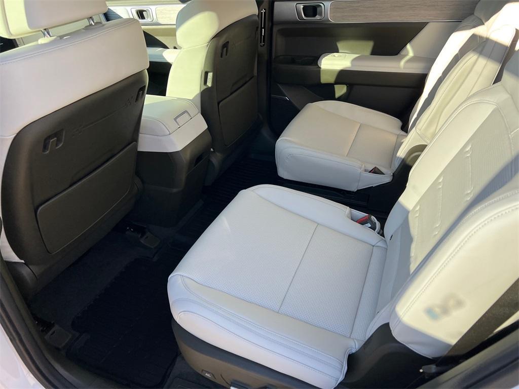 new 2025 Hyundai Santa Fe car, priced at $46,330