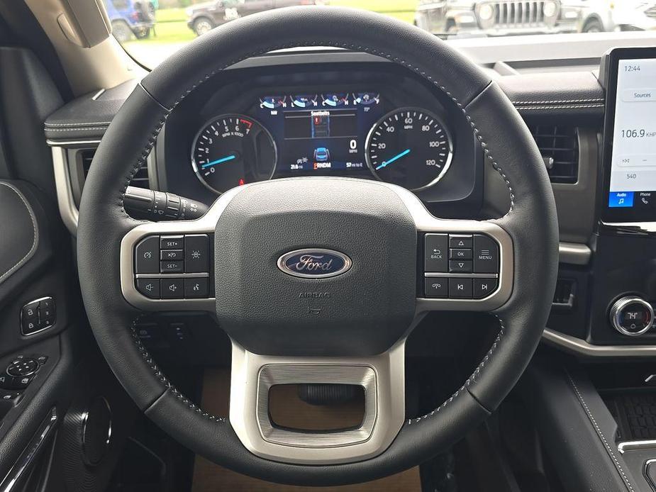 new 2024 Ford Expedition car, priced at $62,111