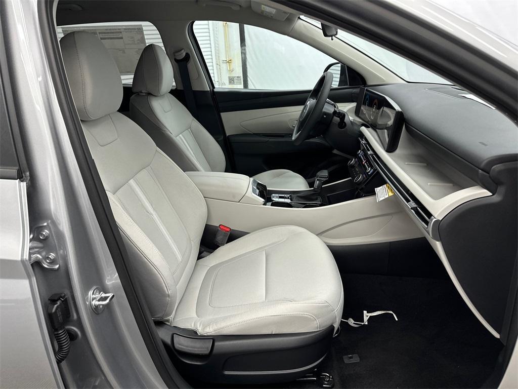 new 2025 Hyundai Tucson car, priced at $30,950