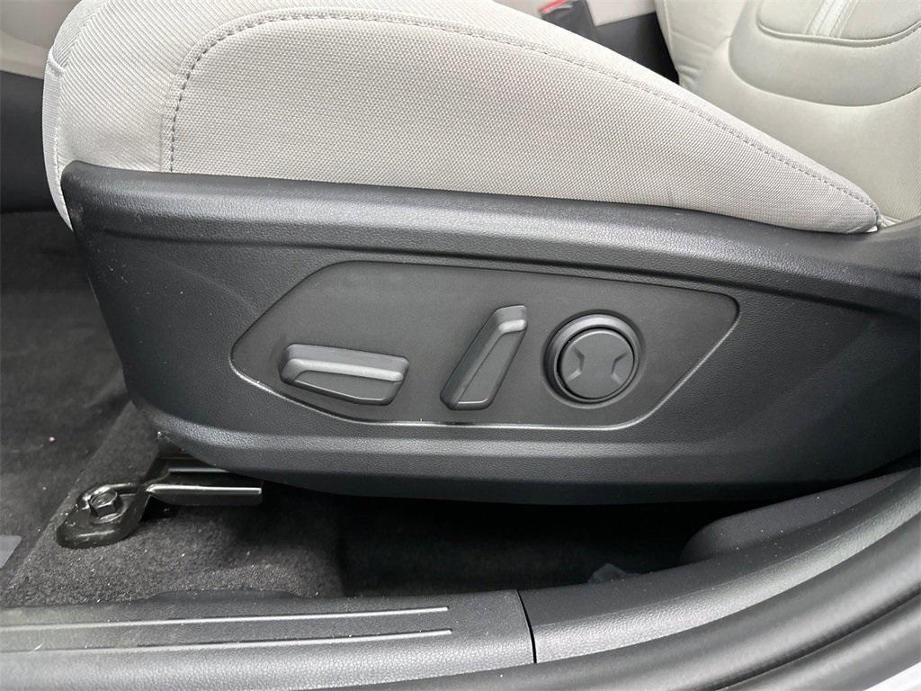 new 2025 Hyundai Tucson car, priced at $30,950