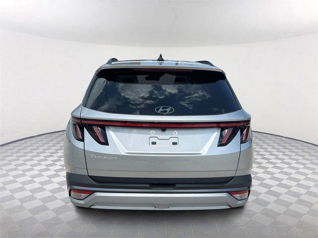 new 2025 Hyundai Tucson car, priced at $30,950