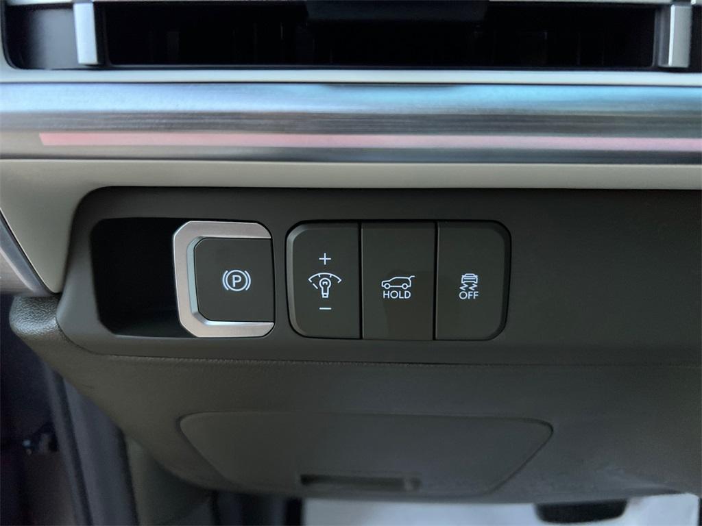 new 2025 Hyundai Santa Fe car, priced at $45,950