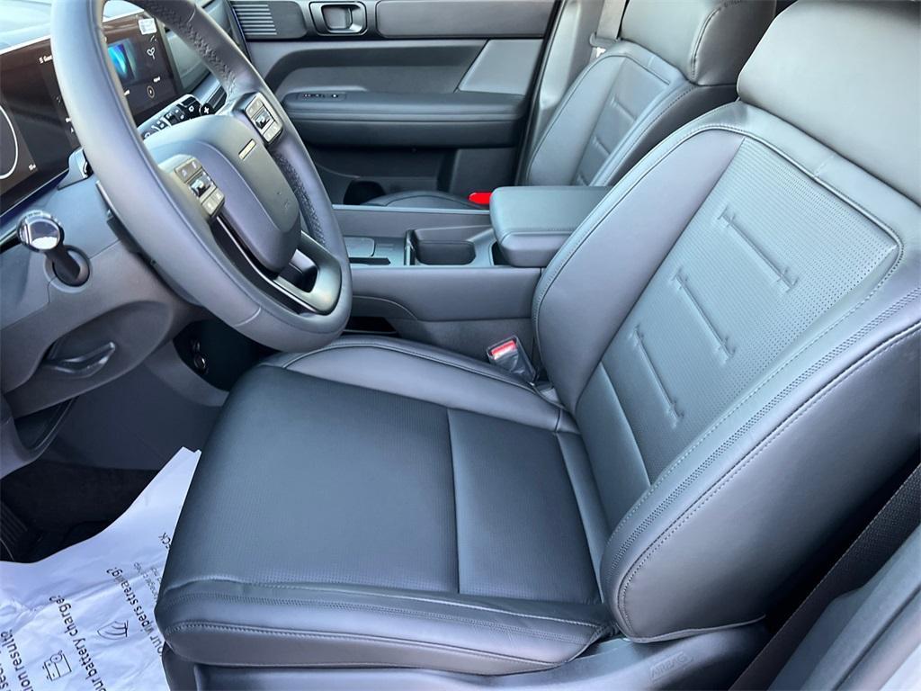 new 2025 Hyundai SANTA FE HEV car, priced at $50,364
