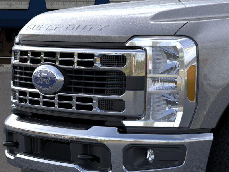 new 2024 Ford F-350 car