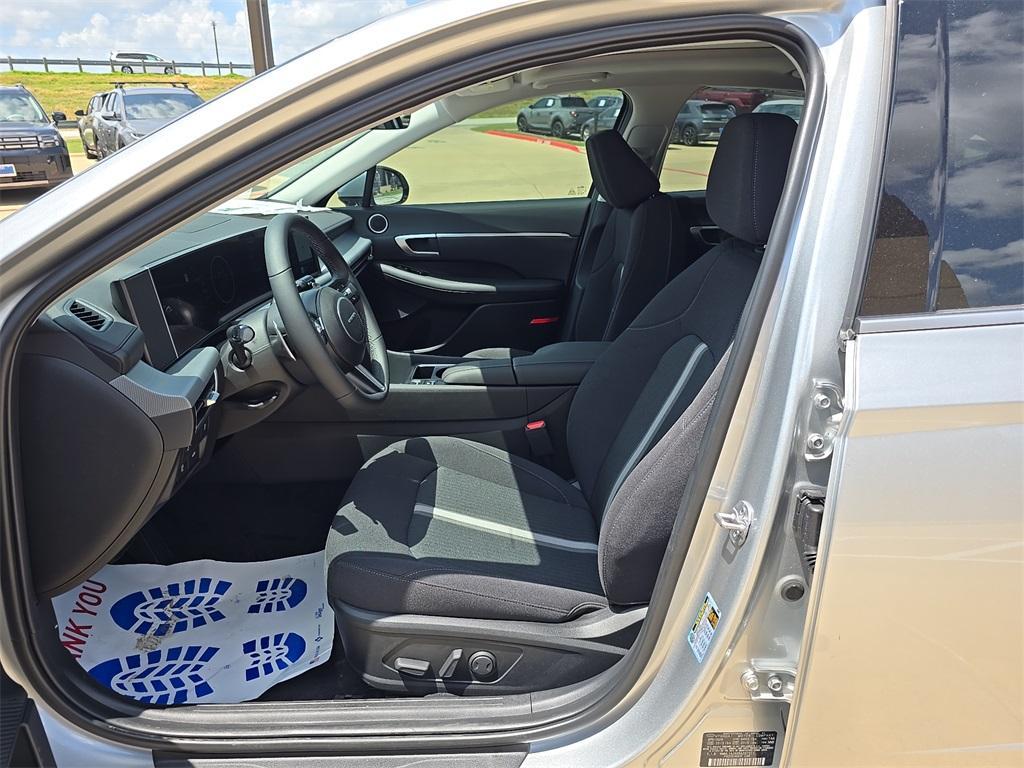 new 2024 Hyundai Sonata car, priced at $31,065