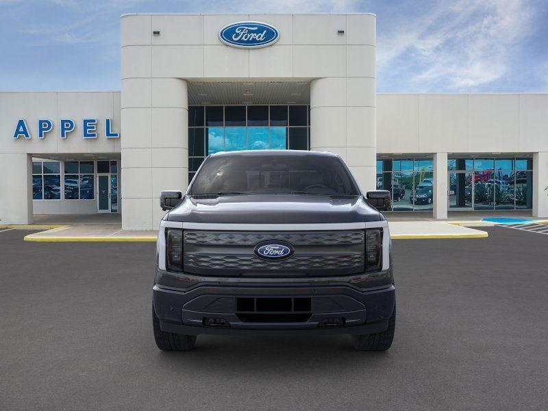 new 2024 Ford F-150 Lightning car