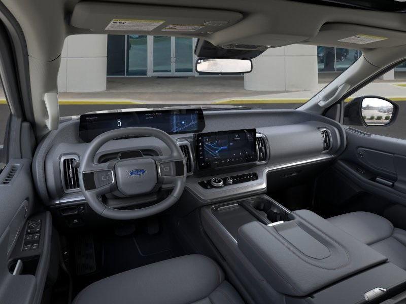 new 2025 Ford Expedition car, priced at $68,705
