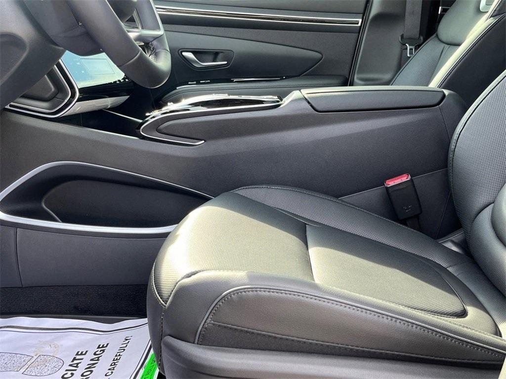 new 2024 Hyundai TUCSON Hybrid car, priced at $38,699