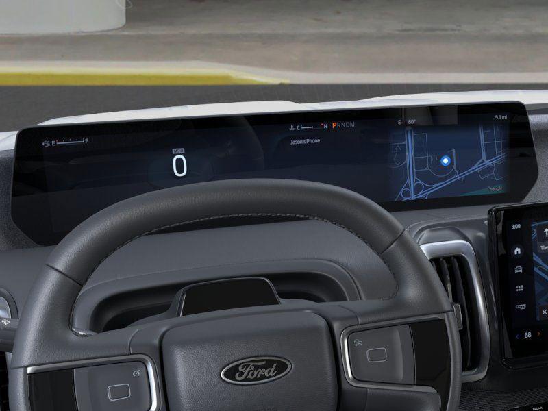 new 2025 Ford Expedition car, priced at $83,965