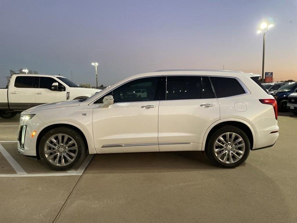used 2021 Cadillac XT6 car, priced at $26,991