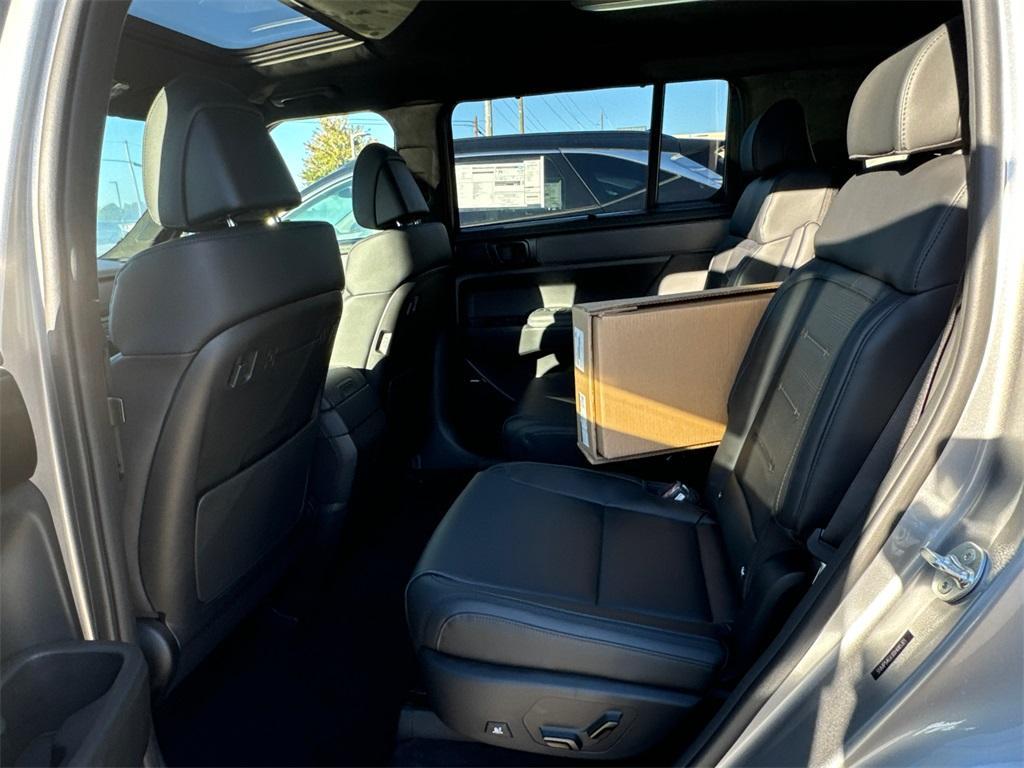 new 2025 Hyundai Santa Fe car, priced at $46,249