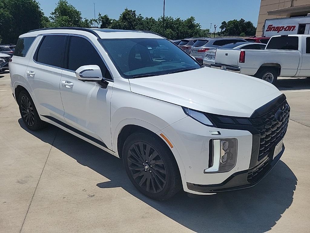used 2024 Hyundai Palisade car, priced at $43,991