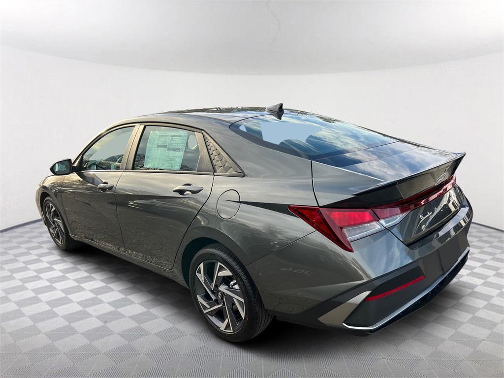 new 2025 Hyundai Elantra car, priced at $23,415