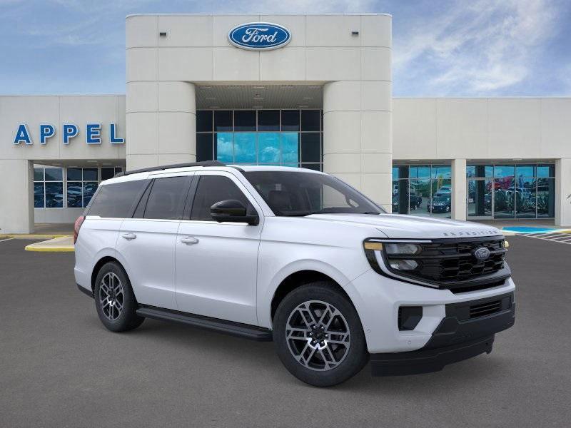 new 2025 Ford Expedition car, priced at $71,210